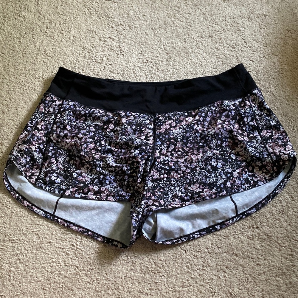 Lululemon Speed Up Shorts - Tall & Lined